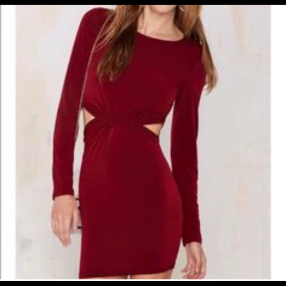 Nasty Gal burgundy knot dress w cutouts Sz Lg. NWT